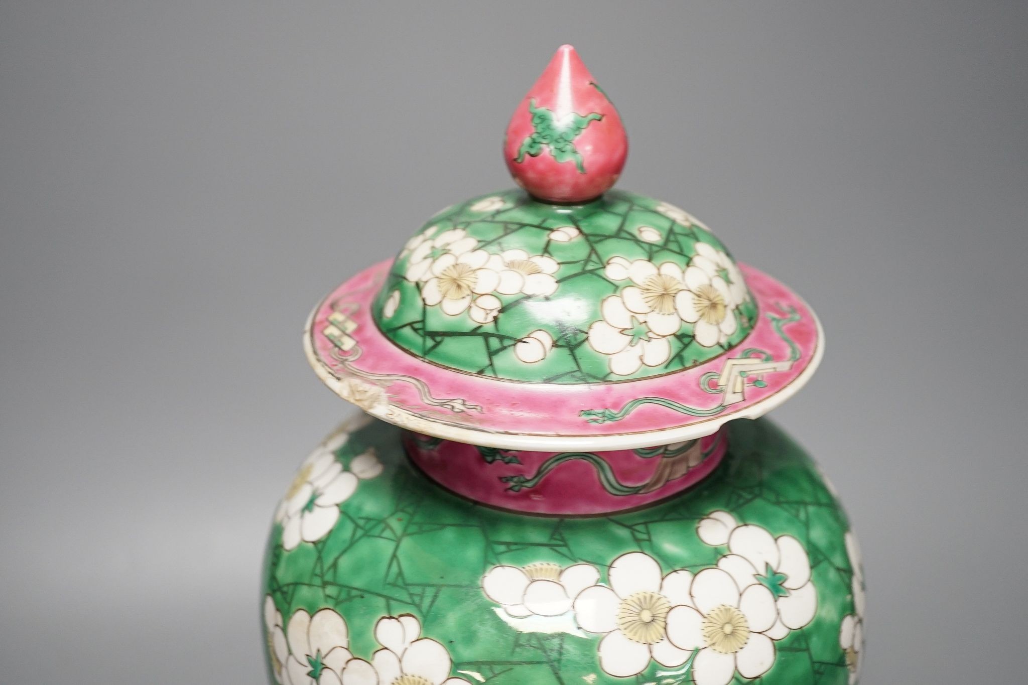 Four graduated Mason’s hydra jugs, tallest 19cm., and eight various ironstone or earthenware plates
